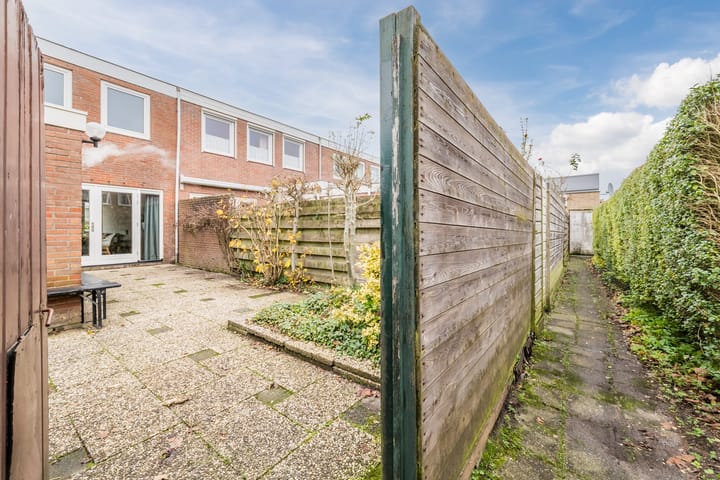 Photo 49 of Worp Tjaardastraat 121