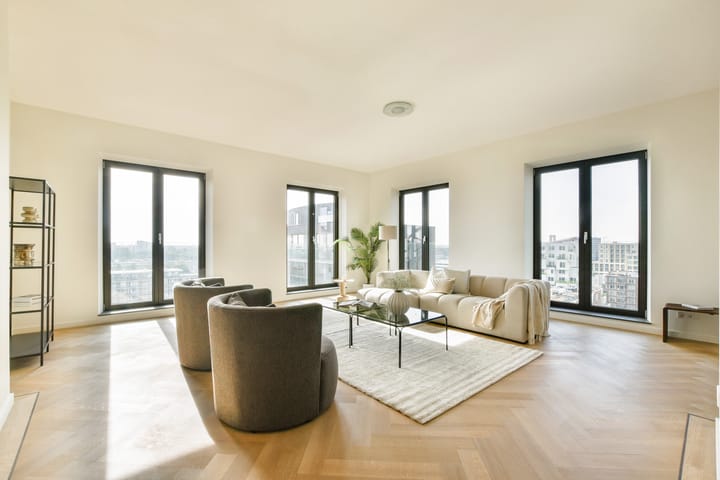 Foto 2 van Gustav Mahlerplein 203