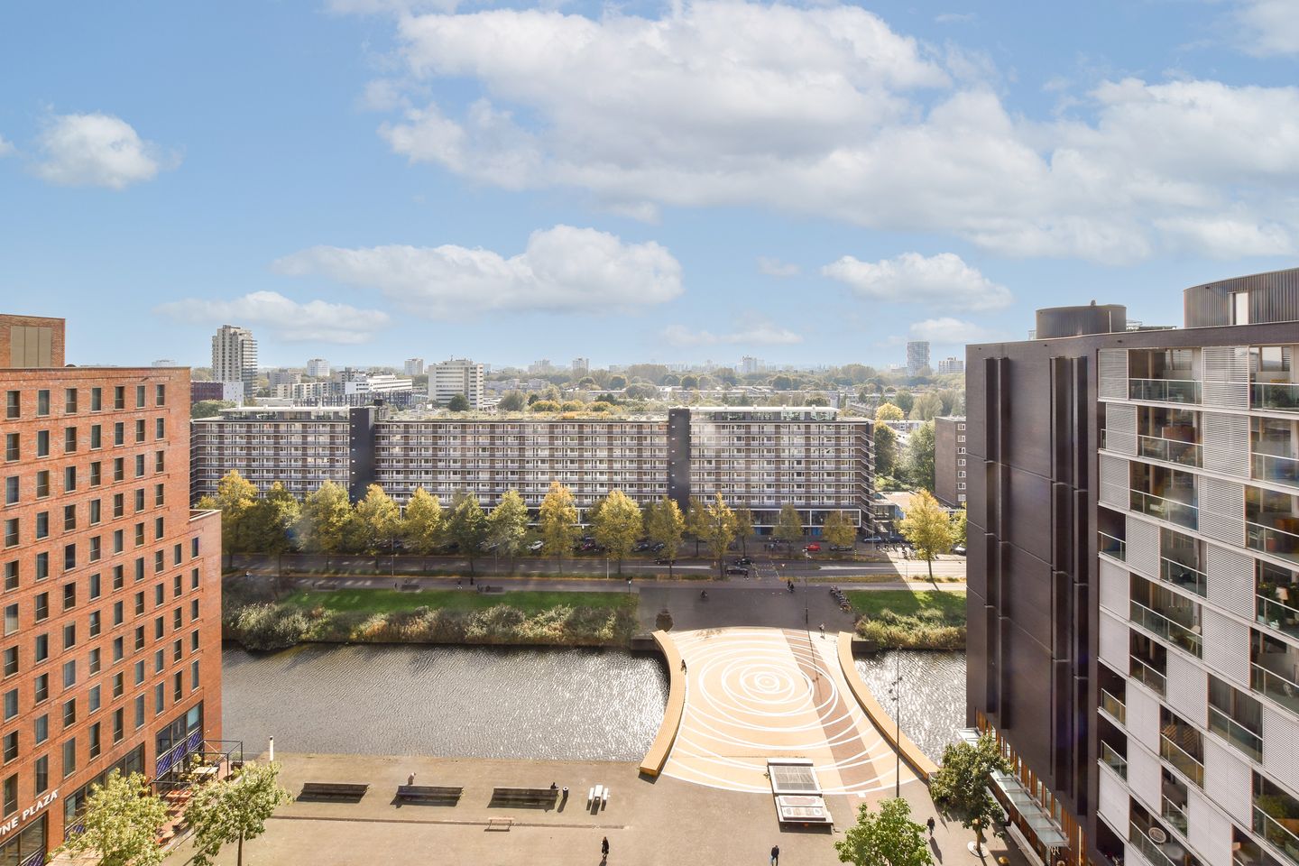 Foto 5 van Gustav Mahlerplein 203