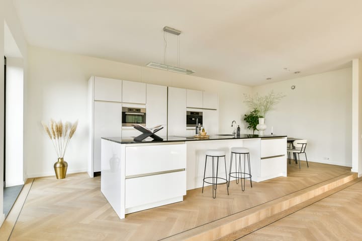 Foto 9 van Gustav Mahlerplein 203