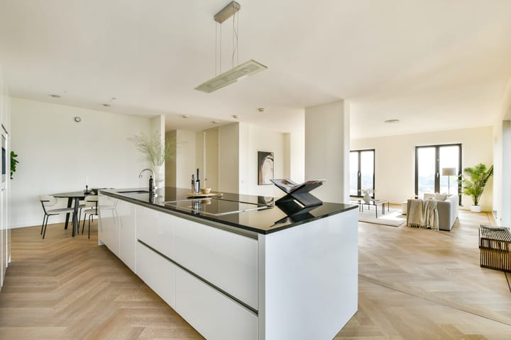 Foto 11 van Gustav Mahlerplein 203