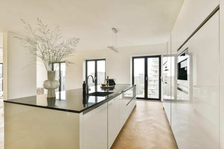 Foto 13 van Gustav Mahlerplein 203