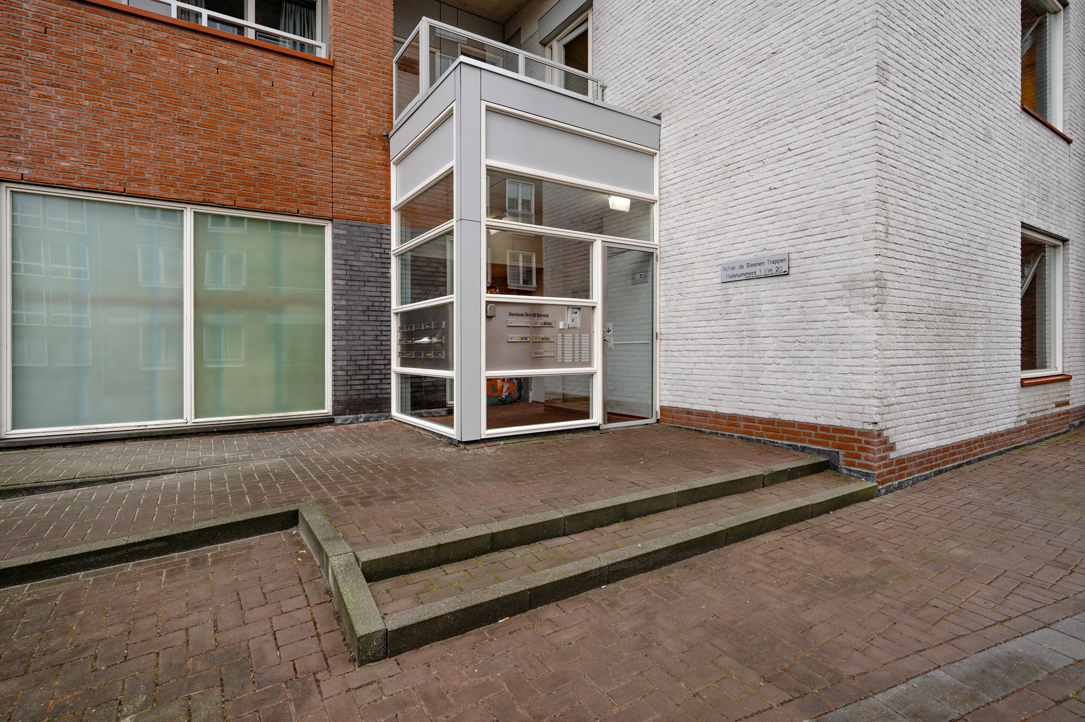 Foto 3 van Achter de Steenen Trappen 4