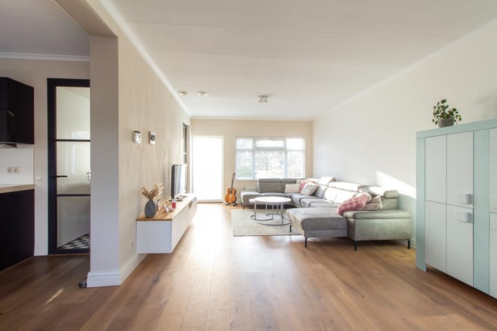 Foto 10 van Agnes Huijnstraat 20