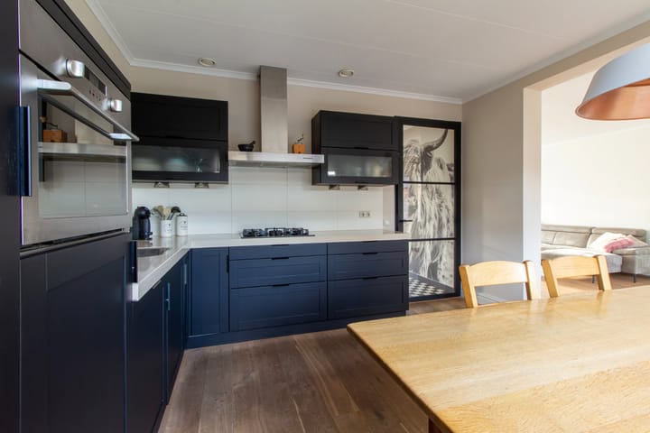 Foto 16 van Agnes Huijnstraat 20