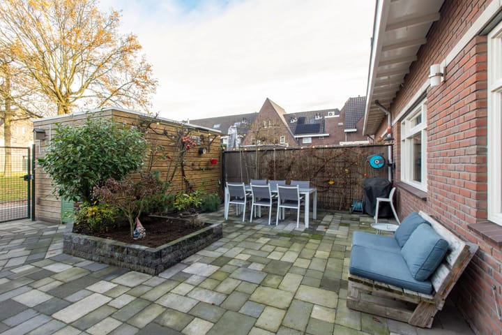 Foto 41 van Agnes Huijnstraat 20