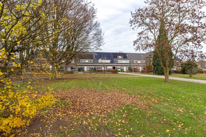 Foto 48 van Agnes Huijnstraat 20