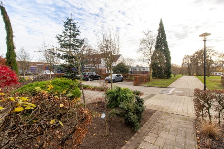 Foto 50 van Agnes Huijnstraat 20