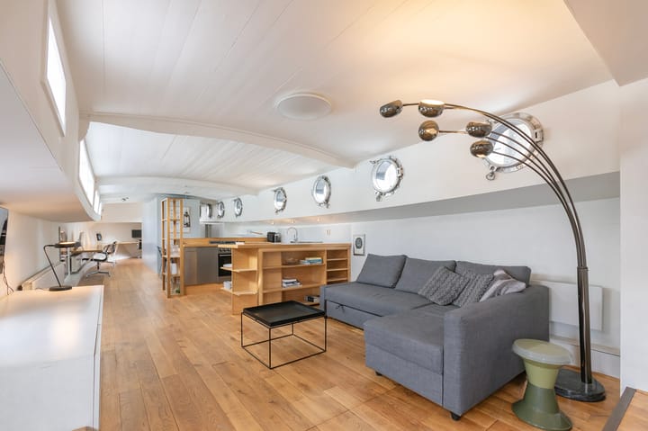 Photo 9 of Amstel 51-H