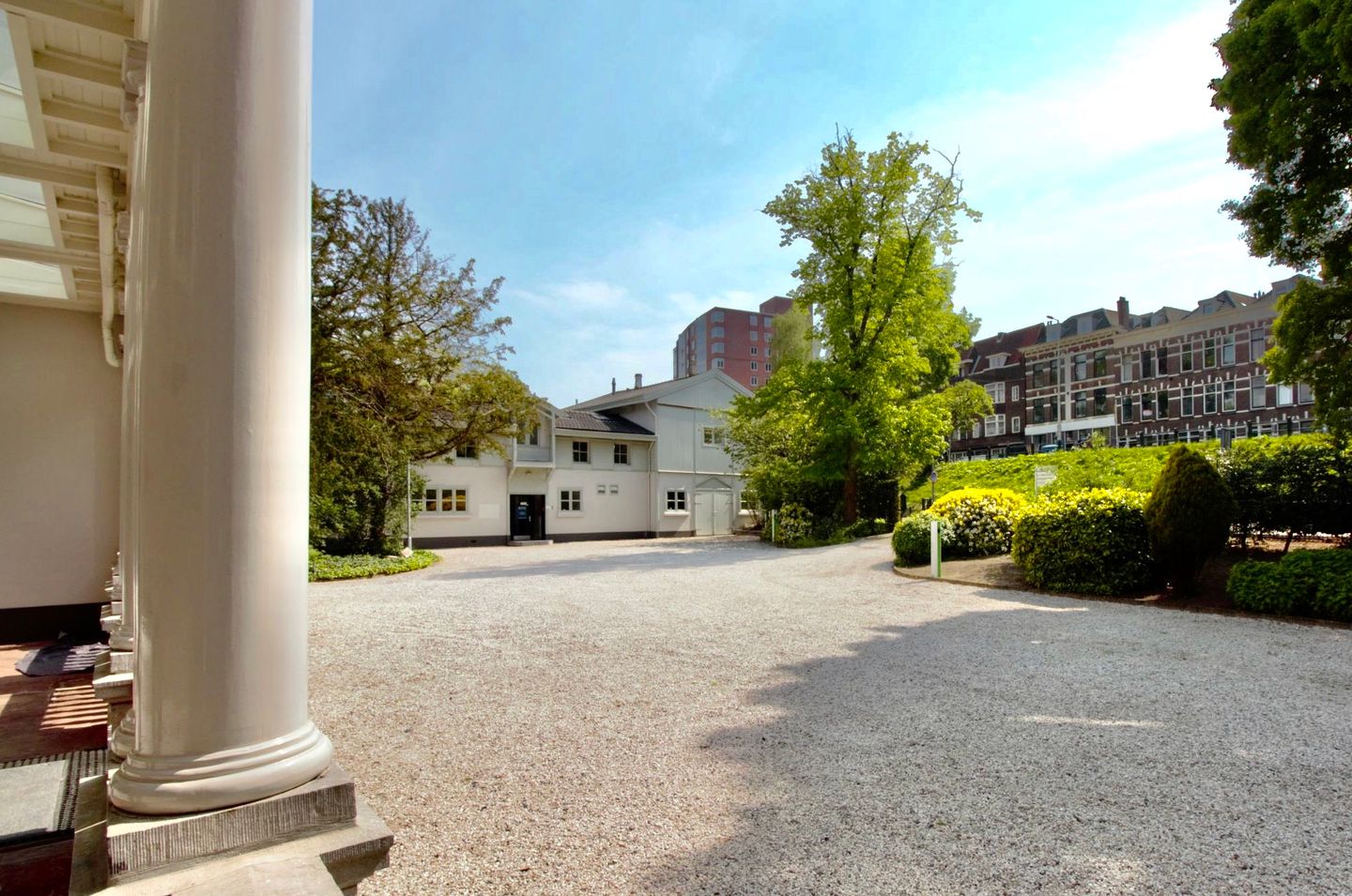 Bekijk foto 2 van Honingerdijk 70-80