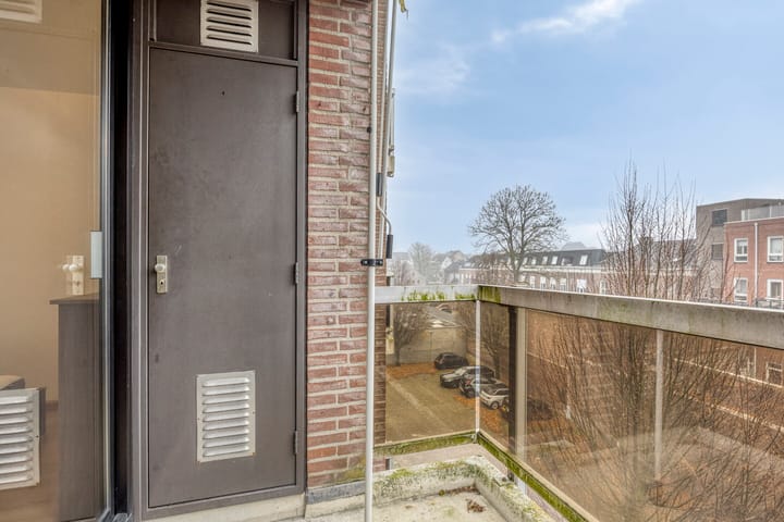 Foto 19 van Sint Josephstraat 114