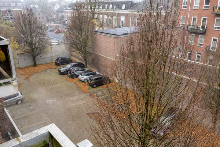 Foto 20 van Sint Josephstraat 114