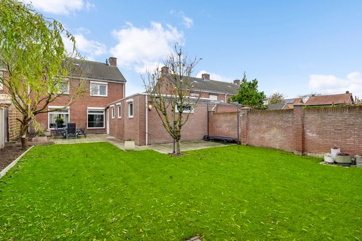 Photo 2 of Sint Willibrordusstraat 20