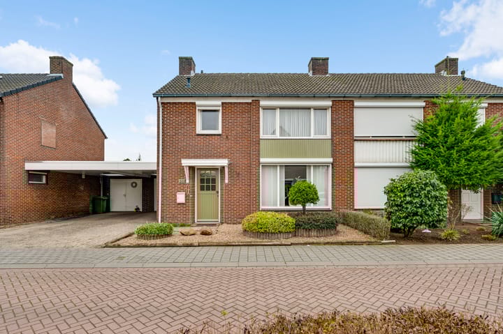 Photo 8 of Sint Willibrordusstraat 20