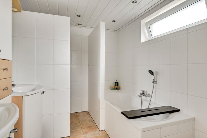 Photo 25 of Sint Willibrordusstraat 20