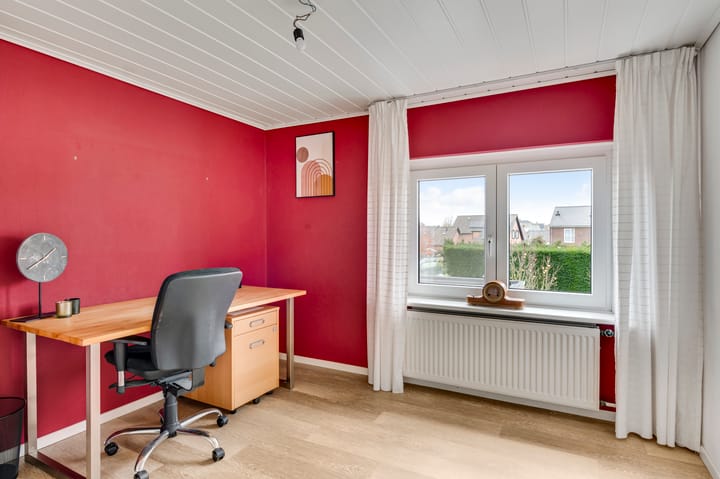 Photo 33 of Sint Willibrordusstraat 20