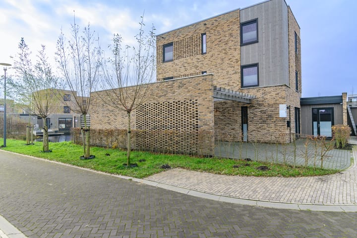 Photo 6 of Anne Vondelinglaan 15