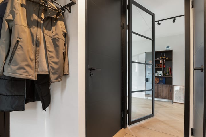 Photo 10 of Anne Vondelinglaan 15