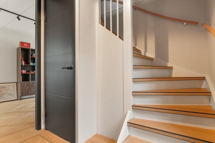 Photo 29 of Anne Vondelinglaan 15