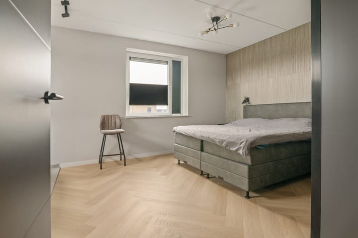 Photo 41 of Anne Vondelinglaan 15