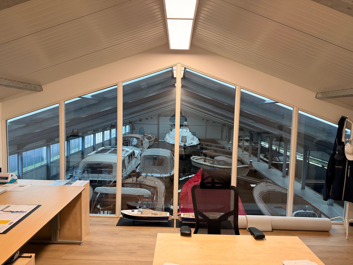 View photo 2 of Hofweg 53