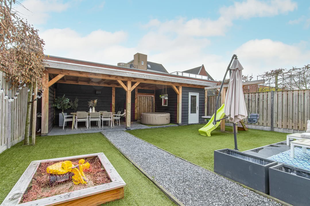 Foto 47 van Graaf Ansfriedstraat 1-A