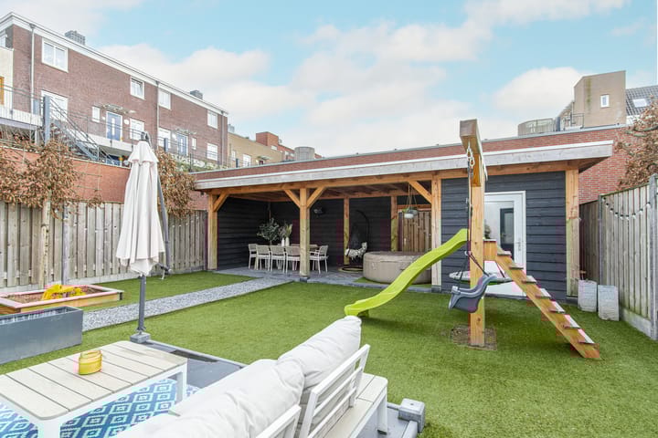 Foto 54 van Graaf Ansfriedstraat 1-A