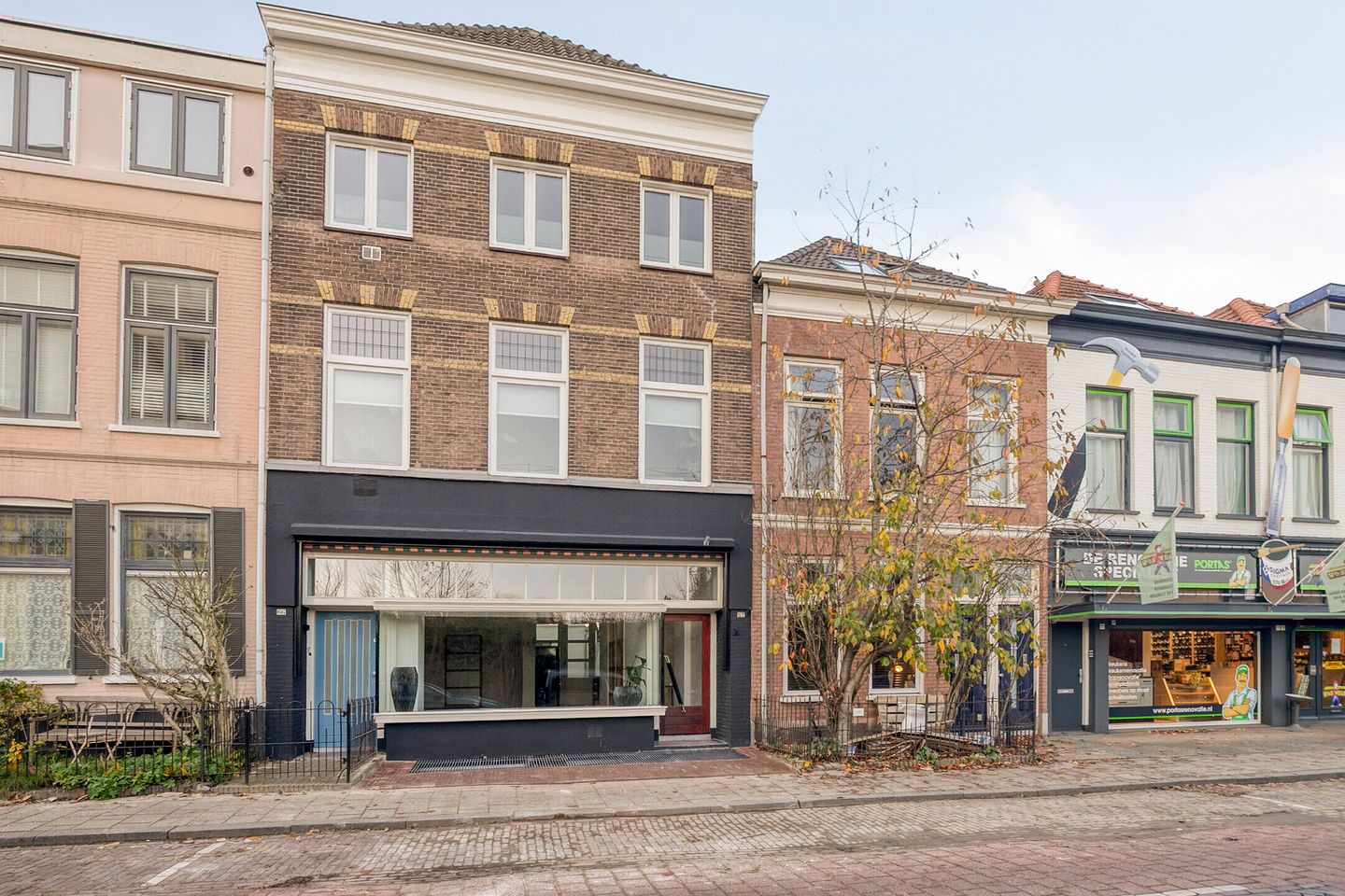 Photo 5 of Sonsbeeksingel 67