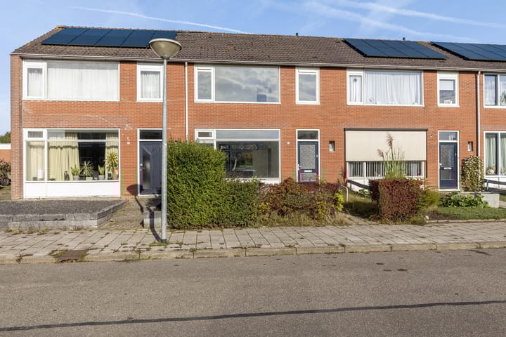 Photo 2 of Heuvelstraat 25