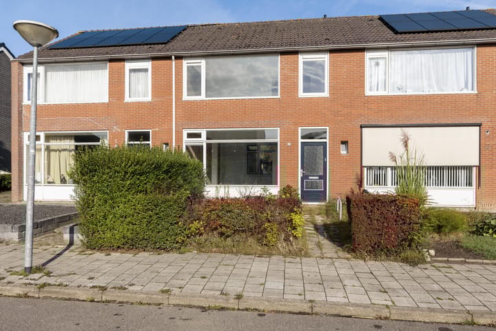 Photo 3 of Heuvelstraat 25