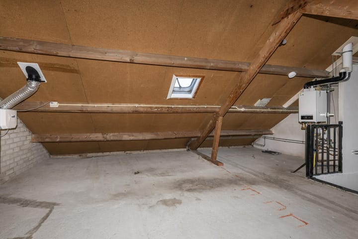 Photo 13 of Heuvelstraat 25