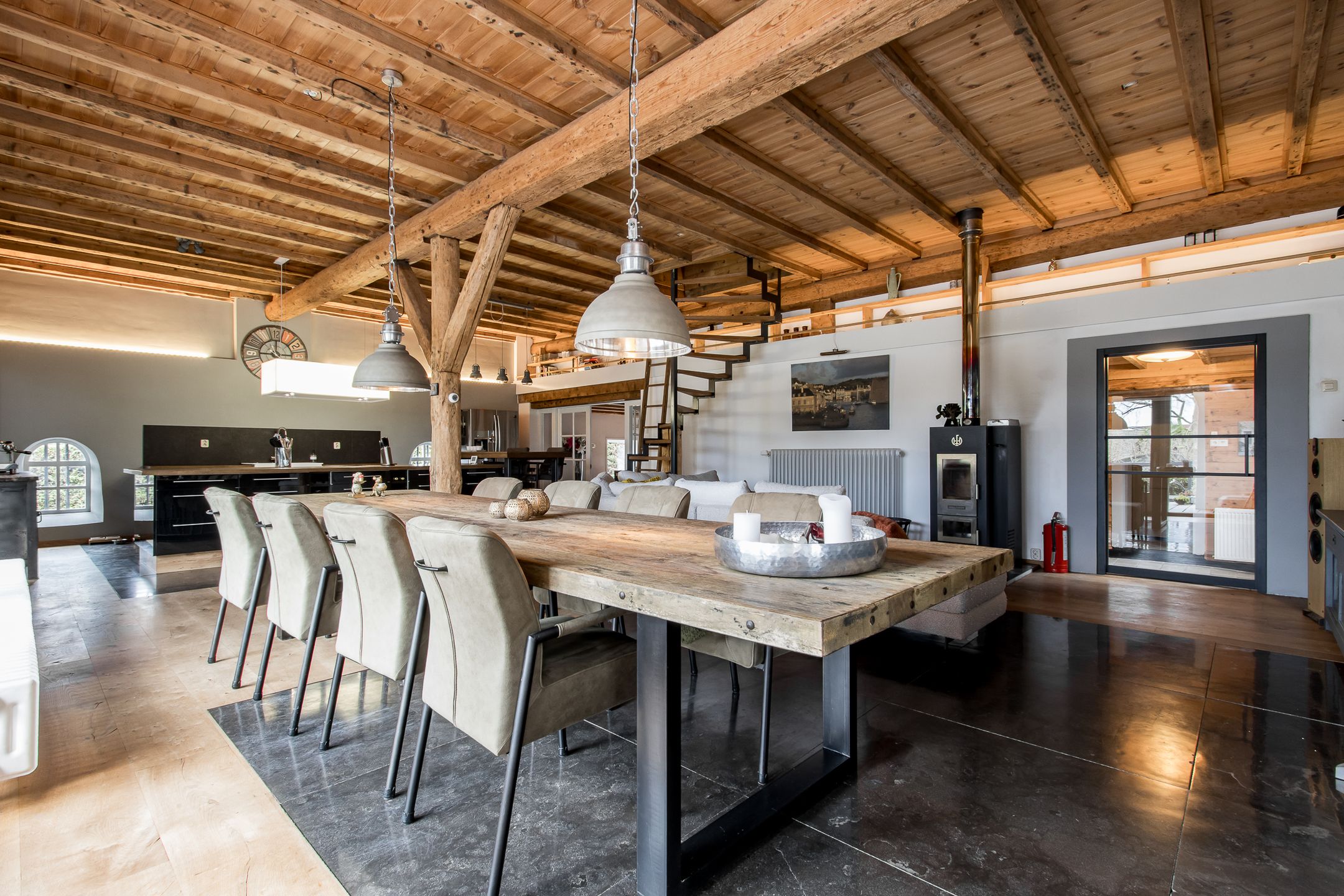 Foto 9 van Koningin Emmastraat 4