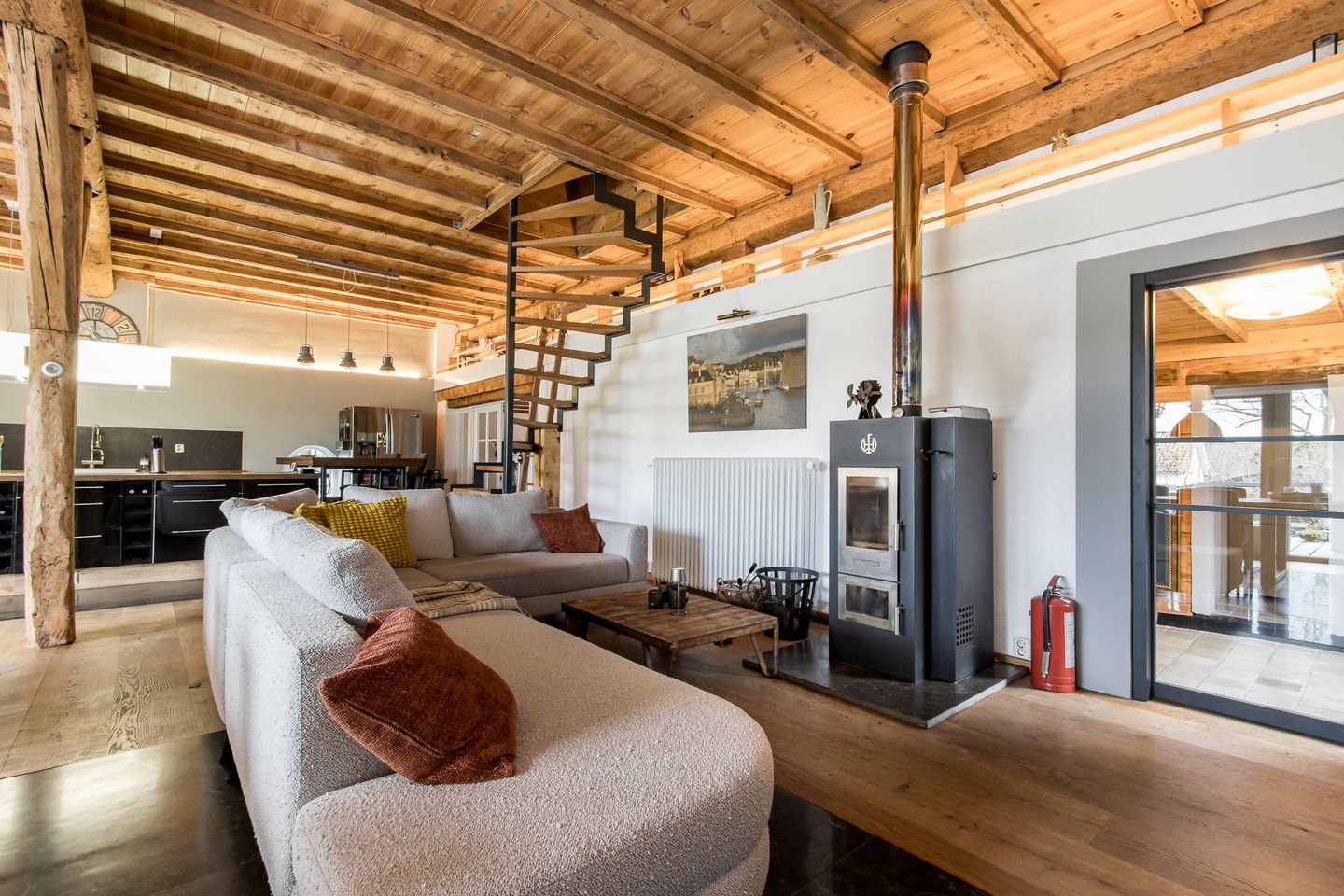 Foto 10 van Koningin Emmastraat 4