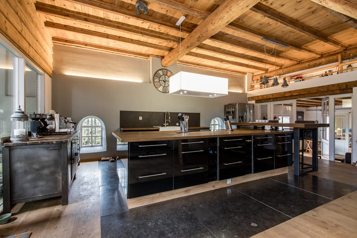 Photo 10 of Koningin Emmastraat 4