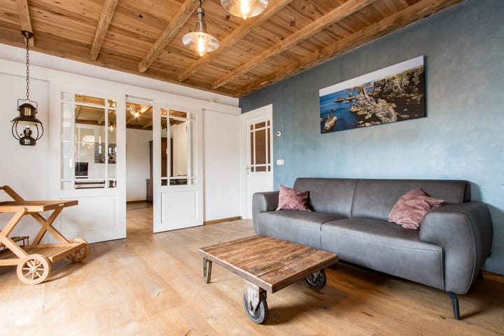 Photo 16 of Koningin Emmastraat 4