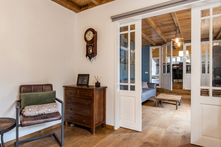 Photo 20 of Koningin Emmastraat 4