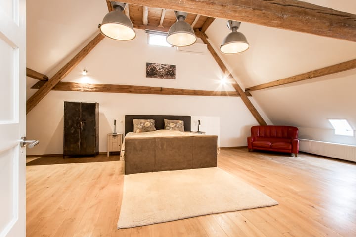 Photo 32 of Koningin Emmastraat 4