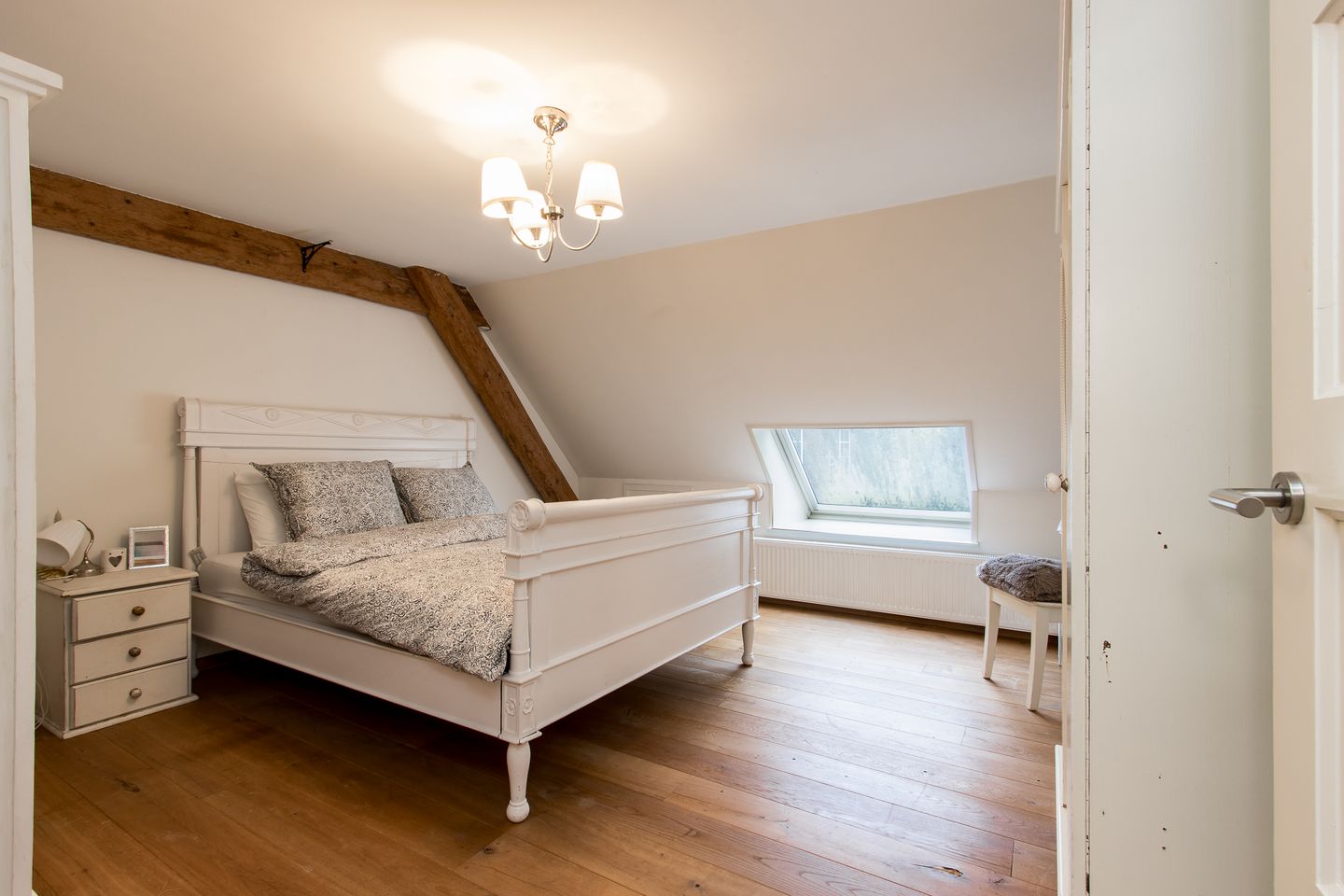 Foto 40 van Koningin Emmastraat 4