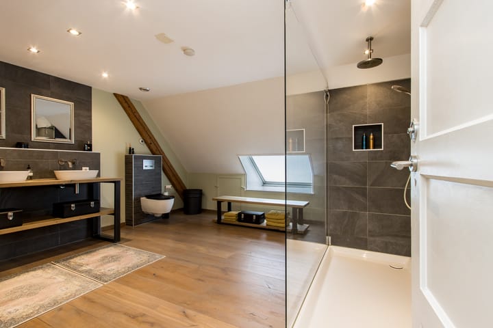 Photo 45 of Koningin Emmastraat 4