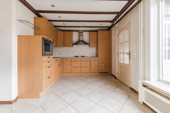 Photo 11 of Vezelstraat 15