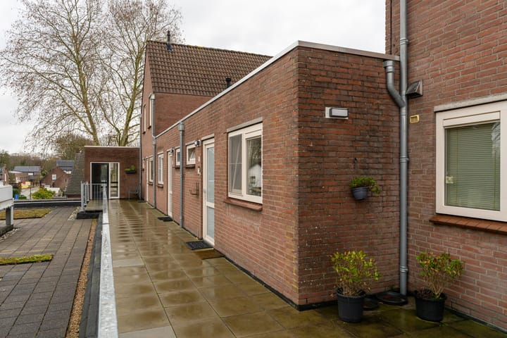 Foto 10 van Oranjeplein 59