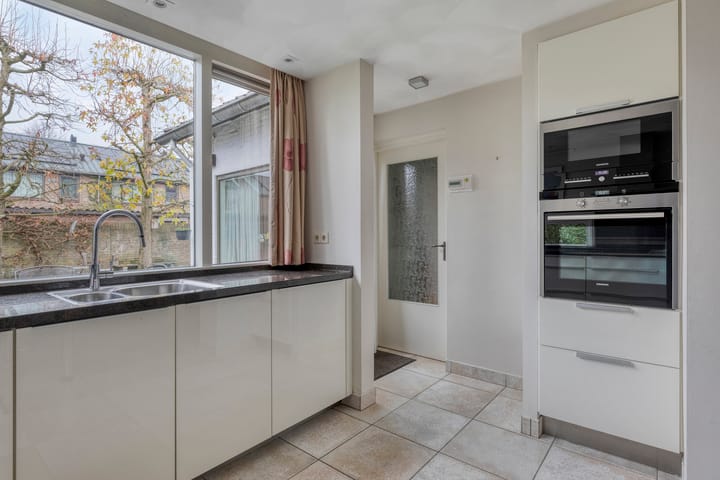 Photo 24 of Ambrosiusweg 31