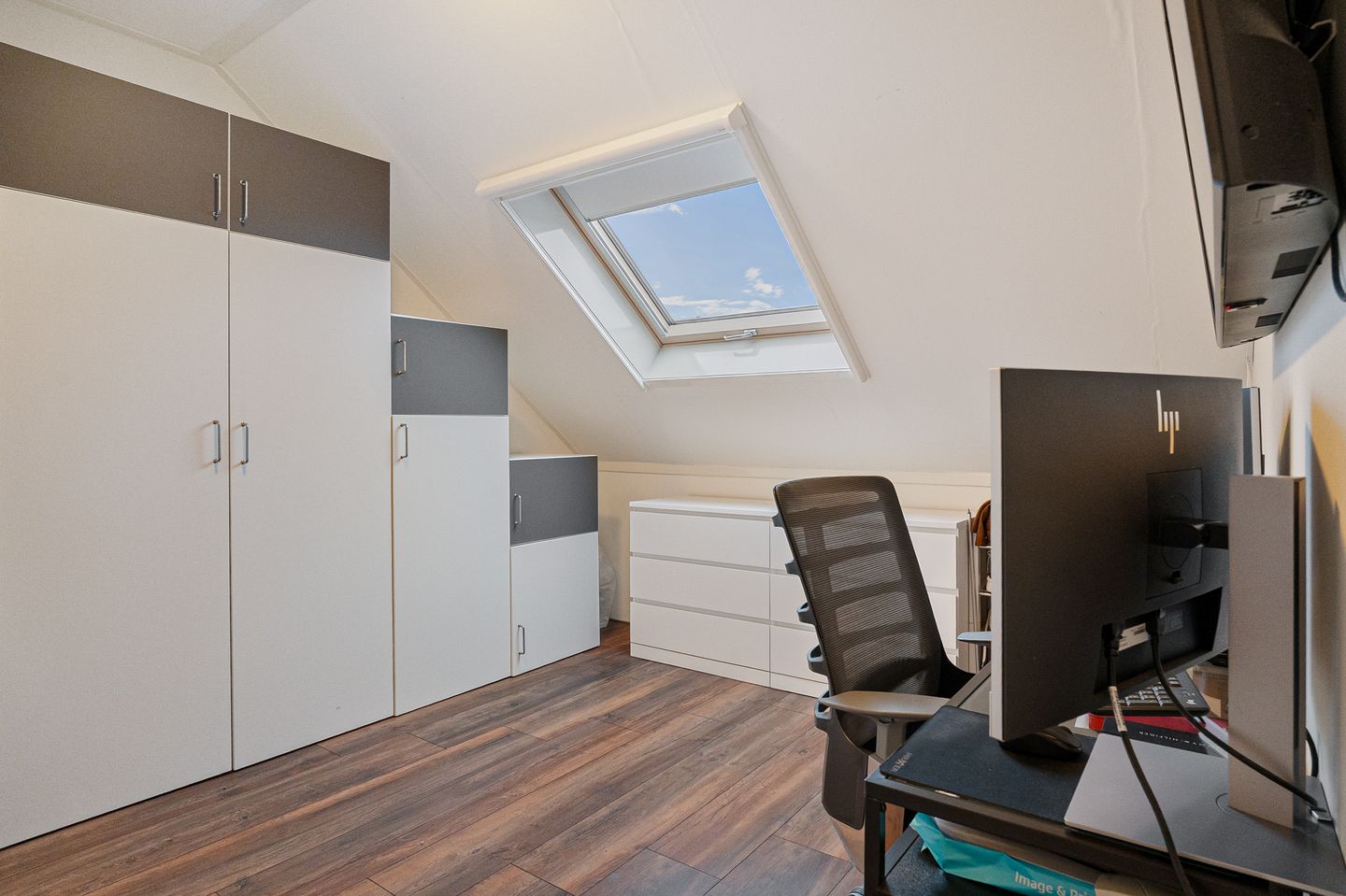 Photo 40 of Van der Venstraat 3