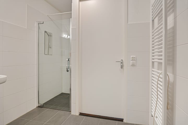 Foto 44 van Van der Venstraat 3