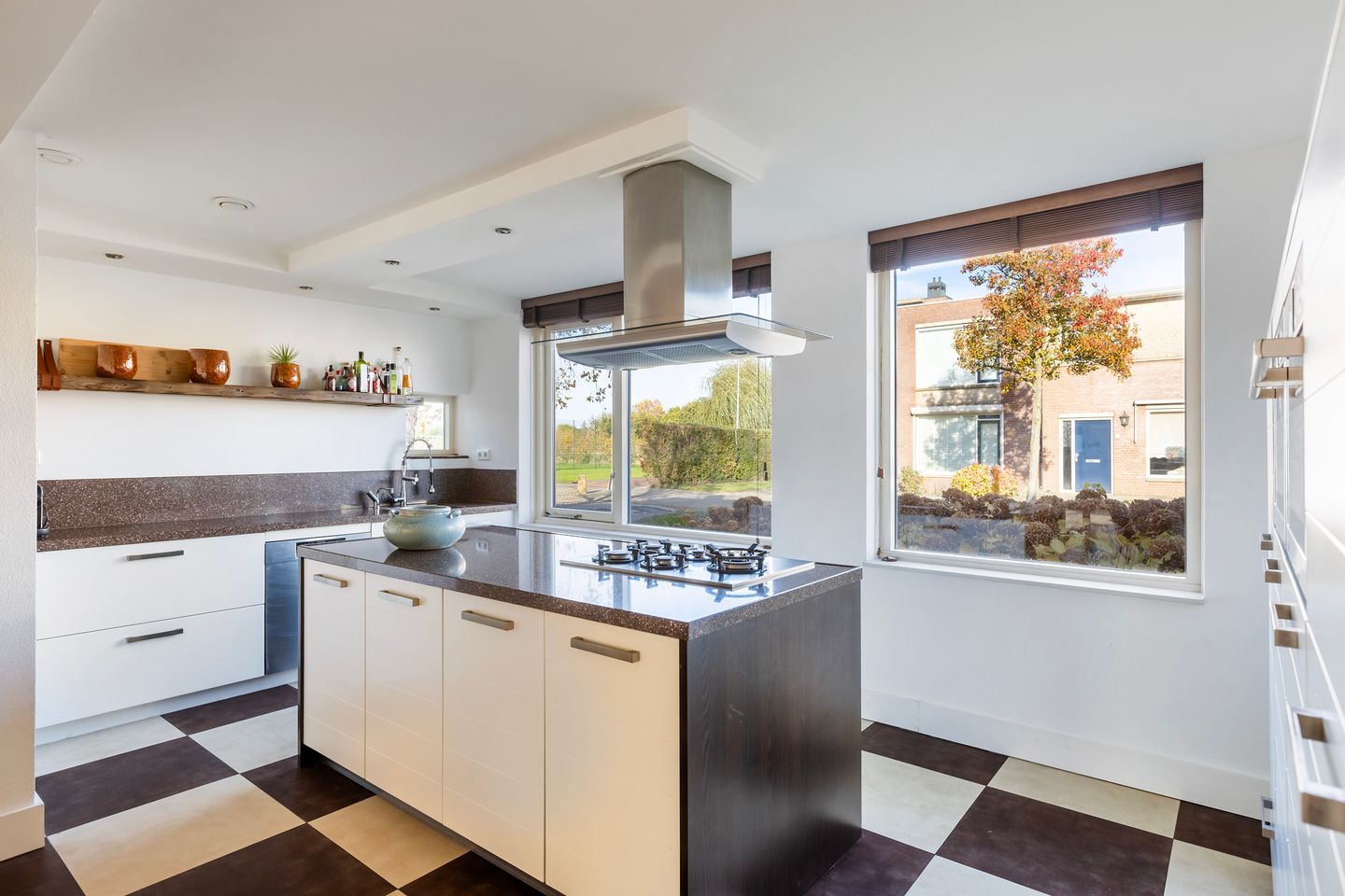 Foto 10 van Van Barrylaan 23