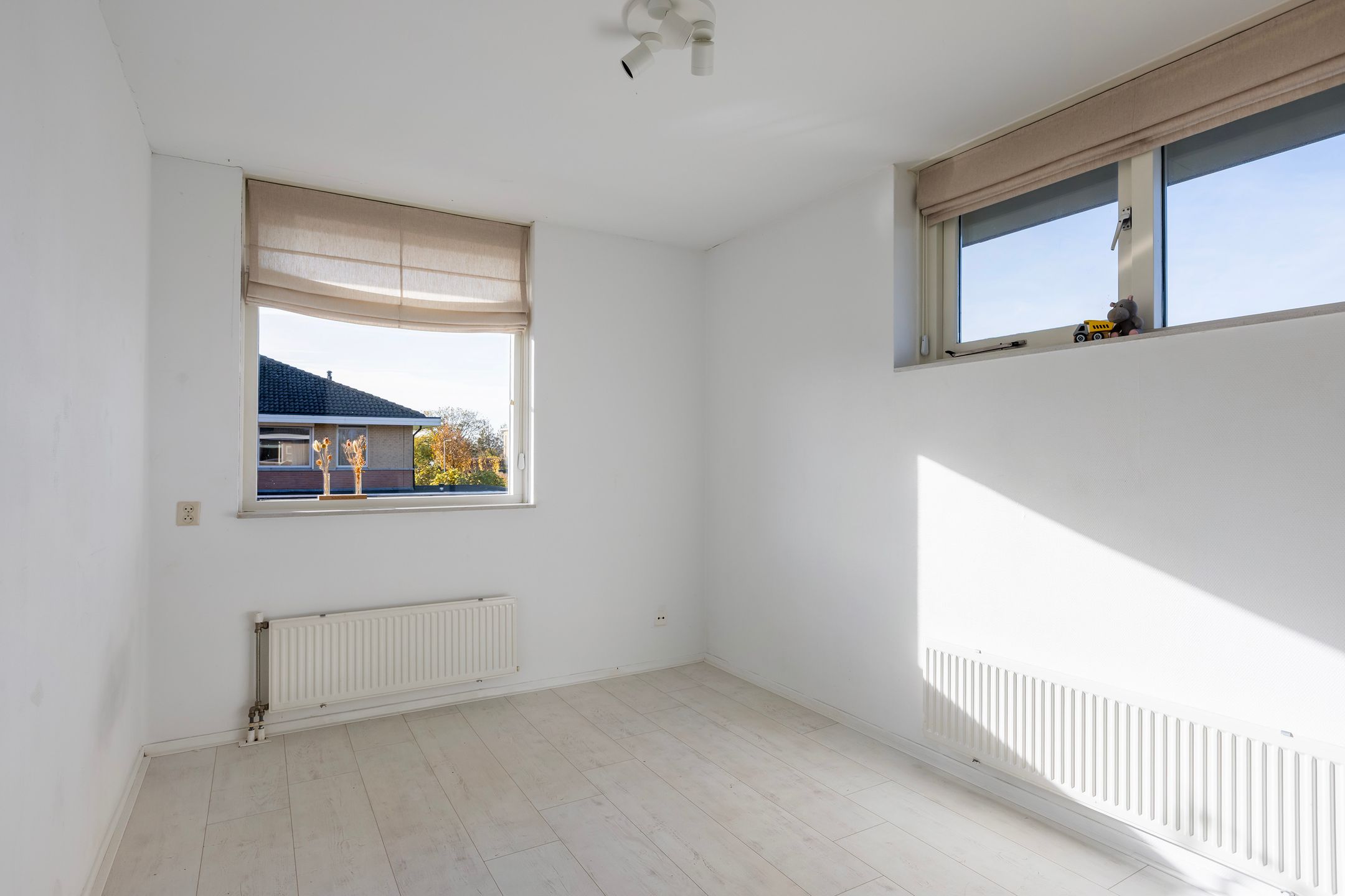 Foto 30 van Van Barrylaan 23