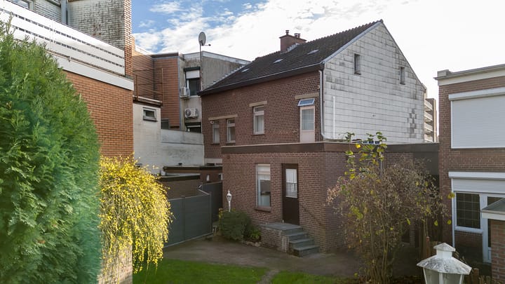 Foto 24 van Chevremontstraat 4