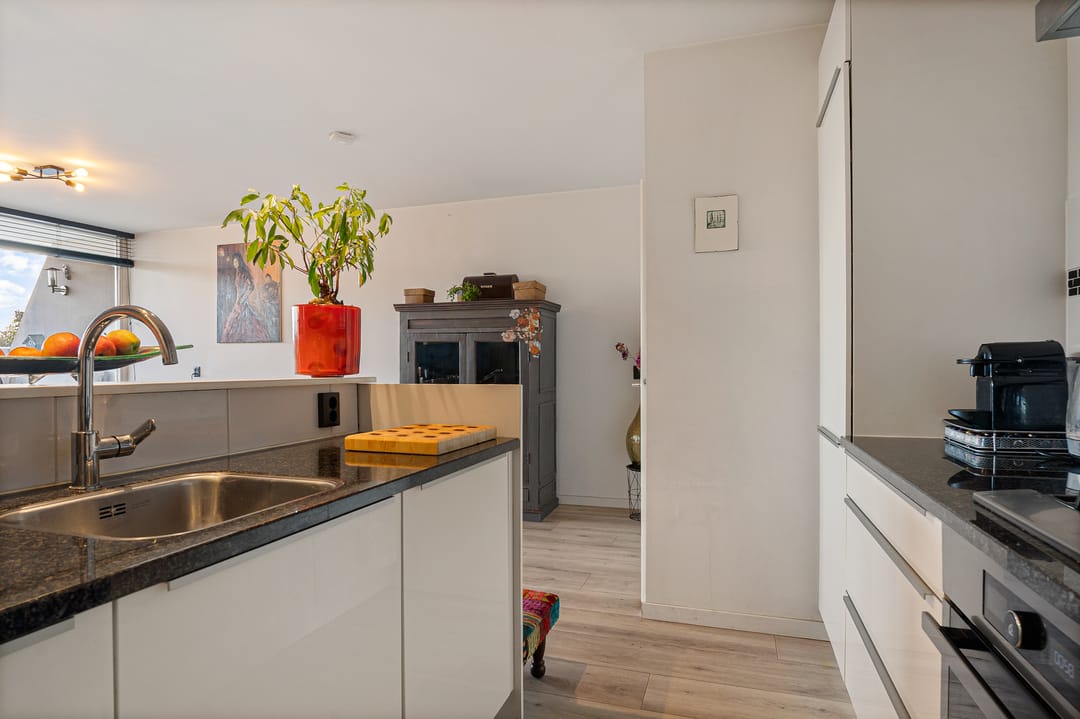 Foto 13 van H.M. van Randwijkhove 107