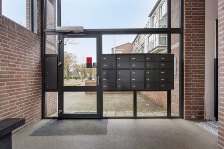 Foto 3 van Burgemeester Mazairaclaan 41