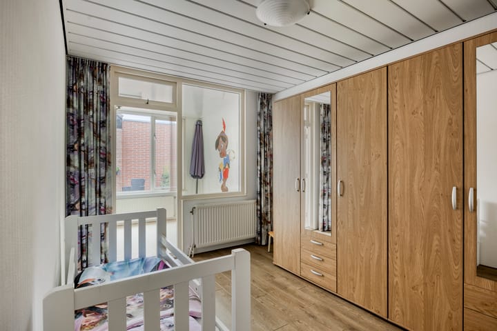 Photo 27 of Sjahrirstraat 5